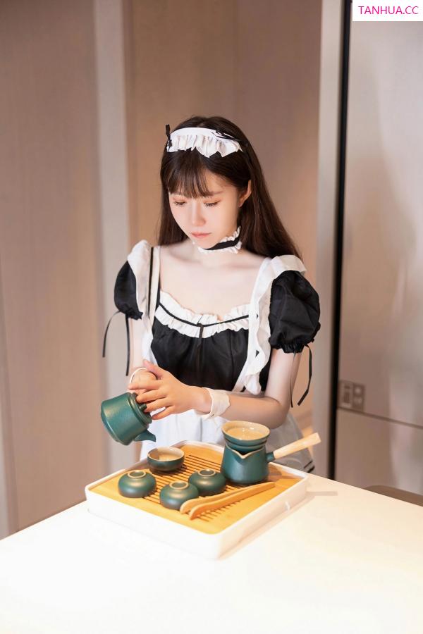   [XiuRen]高清写真图 2023.07.06 No.7034 林悠悠 黑丝美腿第8张图片